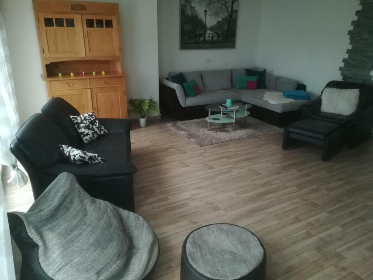 Top Ferienwohnung 125 M² In Salem Залем Екстер'єр фото